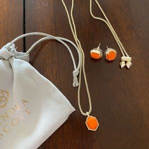 Adorable Kendra Scott Necklace and Earrings
